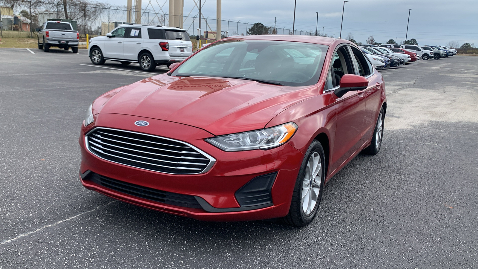 2020 Ford Fusion SE 3