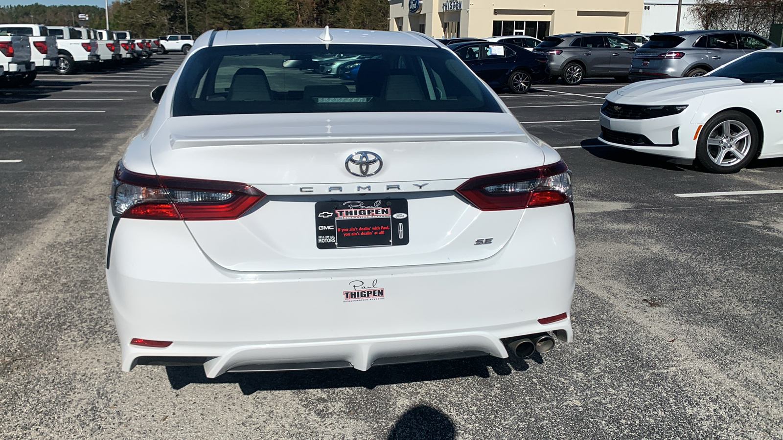 2022 Toyota Camry SE 6