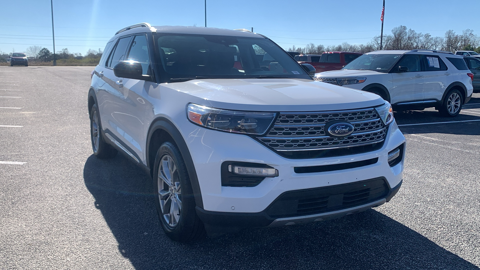 2022 Ford Explorer Limited 1