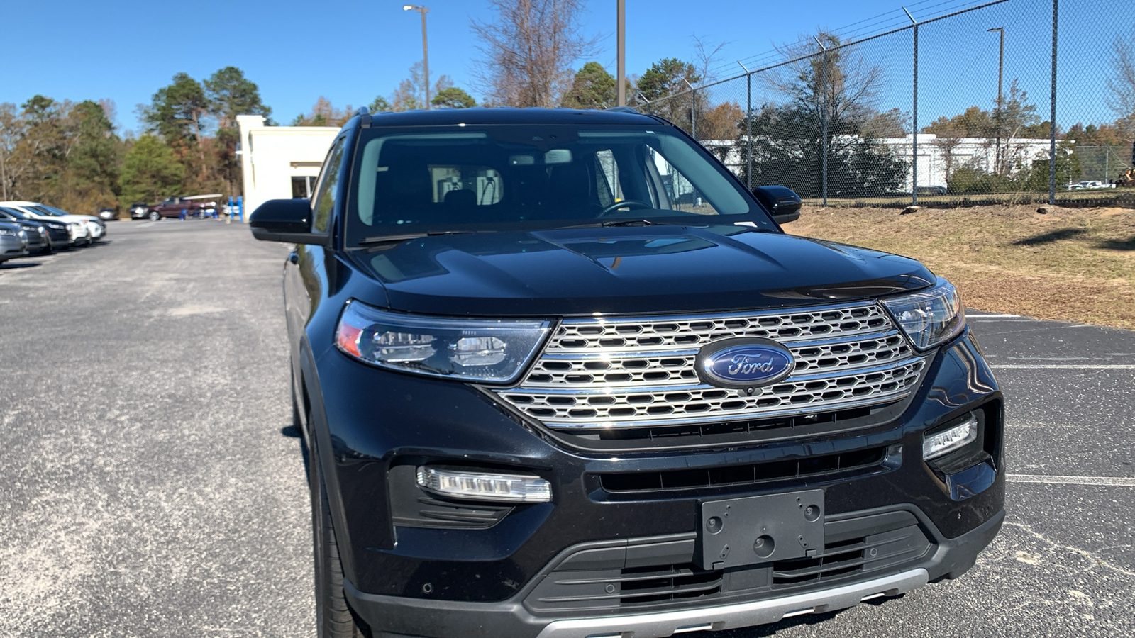 2021 Ford Explorer Limited 1