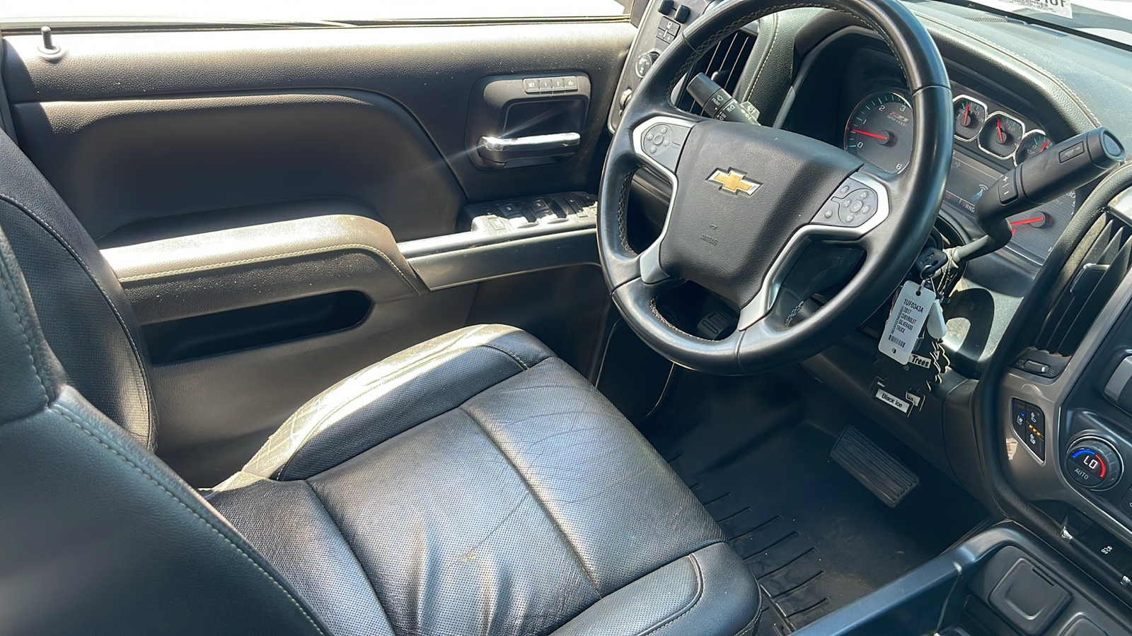 2017 Chevrolet Silverado 1500 LTZ 15