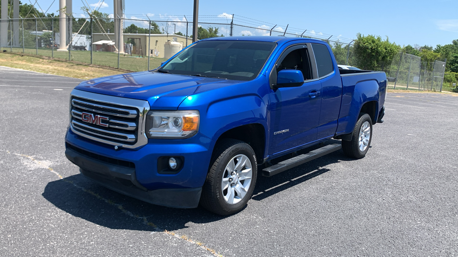 2018 GMC Canyon SLE1 3