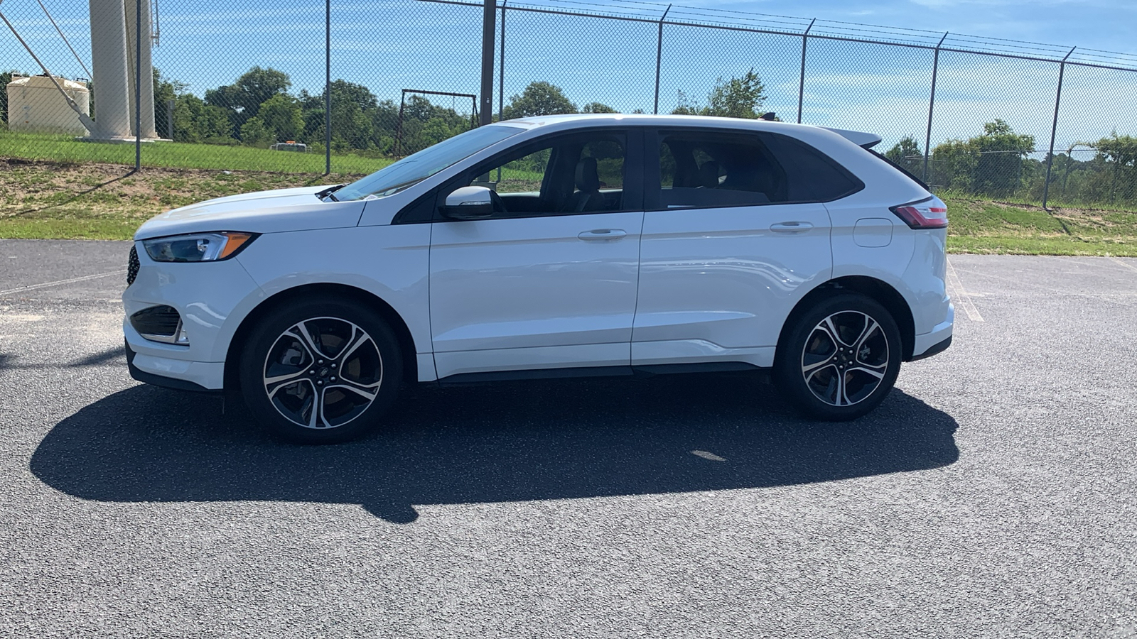 2023 Ford Edge ST 4