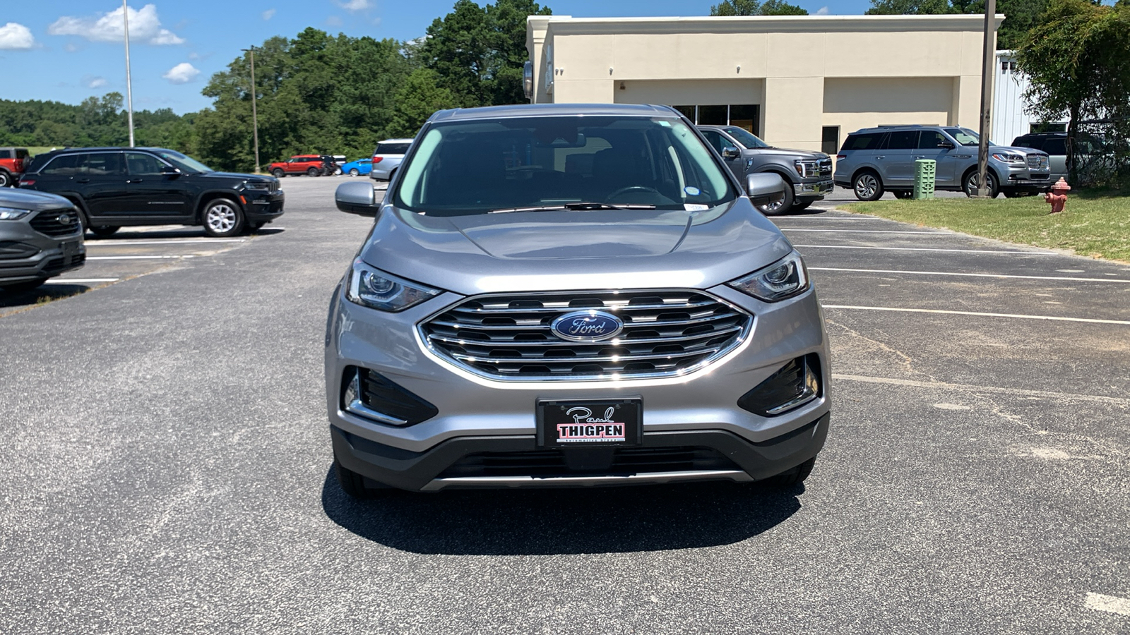 2022 Ford Edge SEL 2