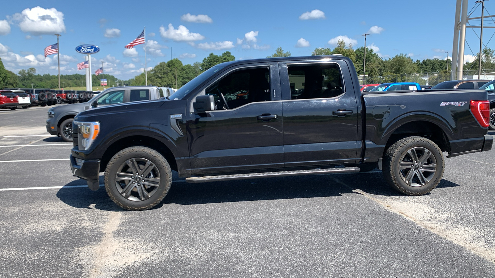 2021 Ford F-150 XLT 4