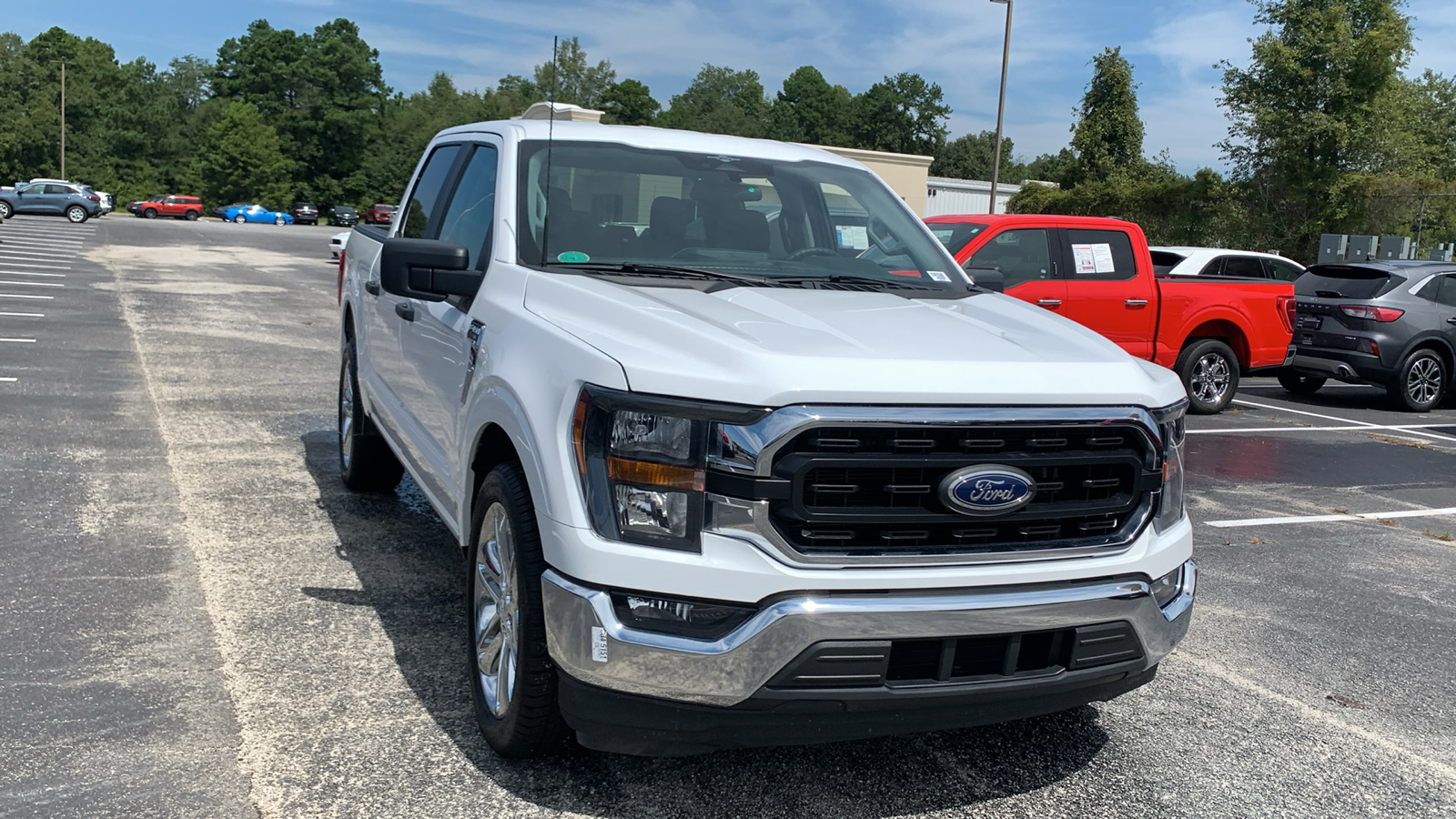 2023 Ford F-150 XLT 1