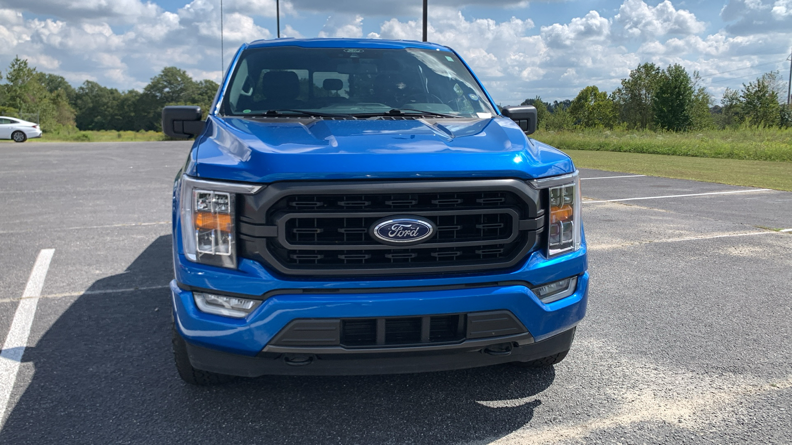 2021 Ford F-150 XLT 2