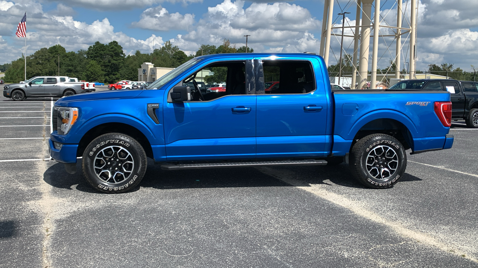 2021 Ford F-150 XLT 4