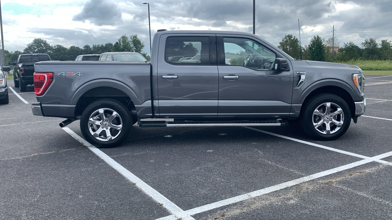 2022 Ford F-150 XLT 8