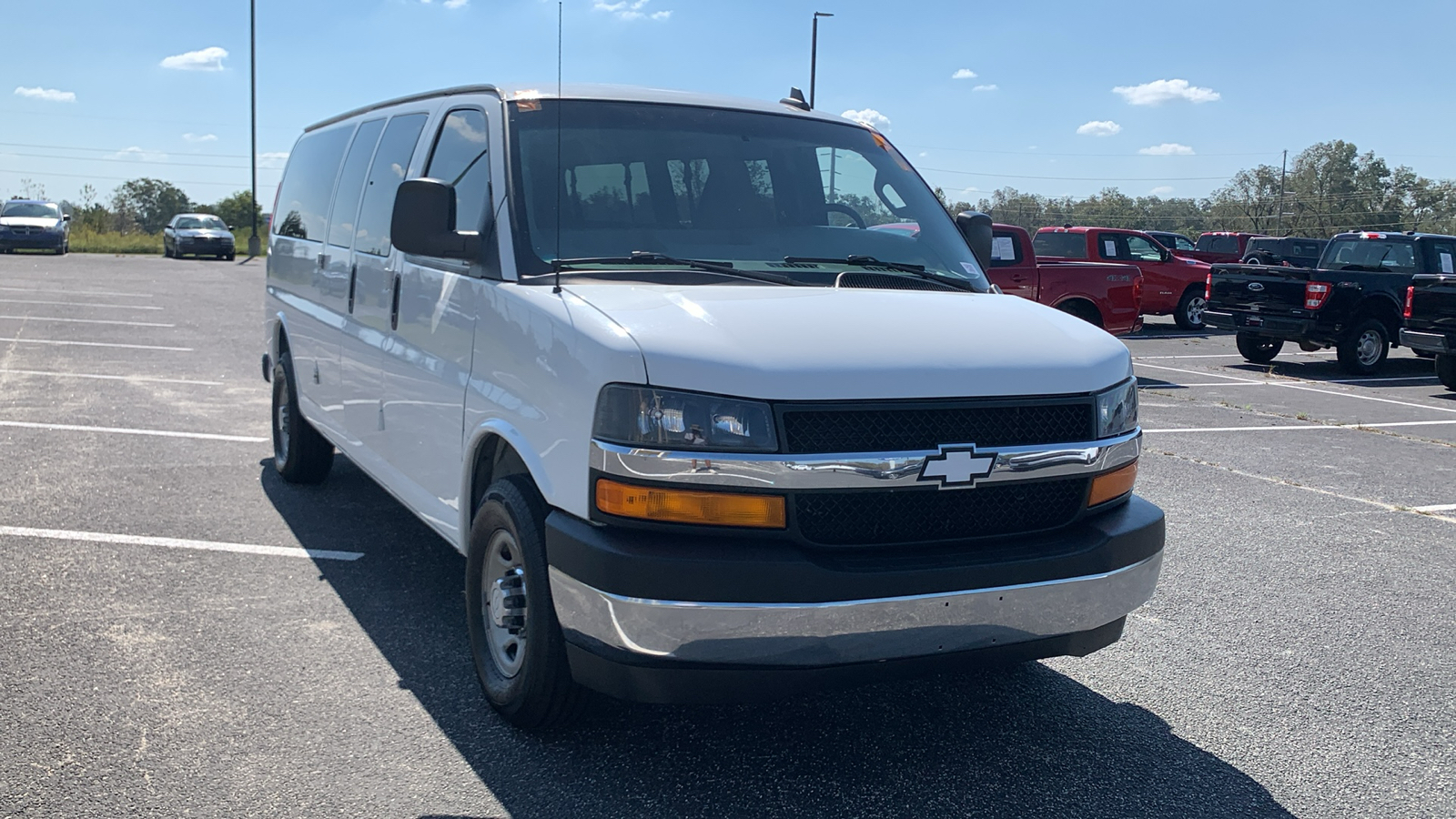 2017 Chevrolet Express 3500 LT 1