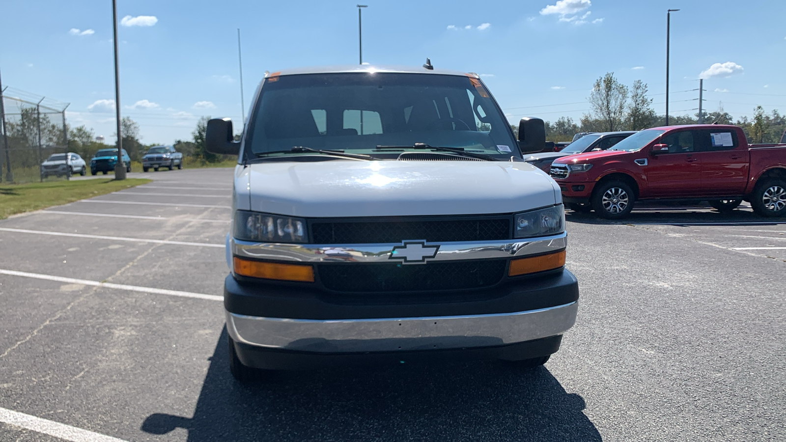 2017 Chevrolet Express 3500 LT 2