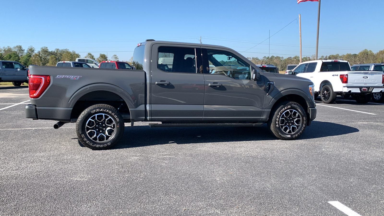 2021 Ford F-150 XLT 8