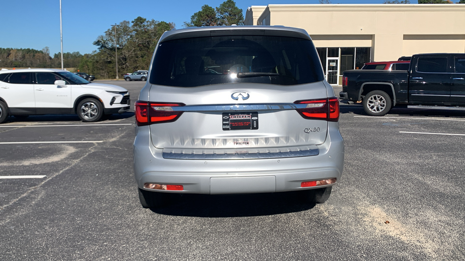 2019 INFINITI QX80 LUXE 6