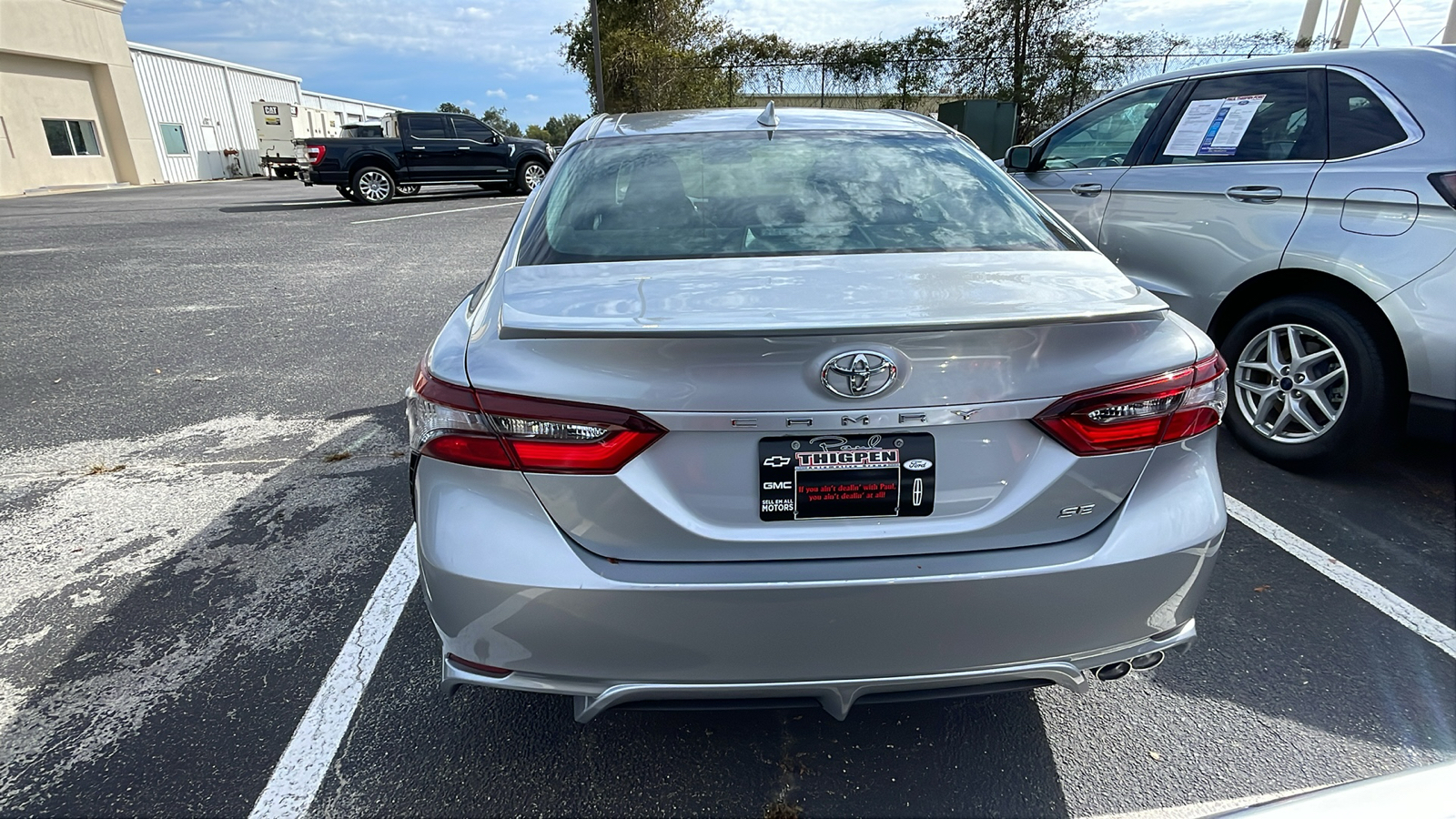 2022 Toyota Camry SE 7