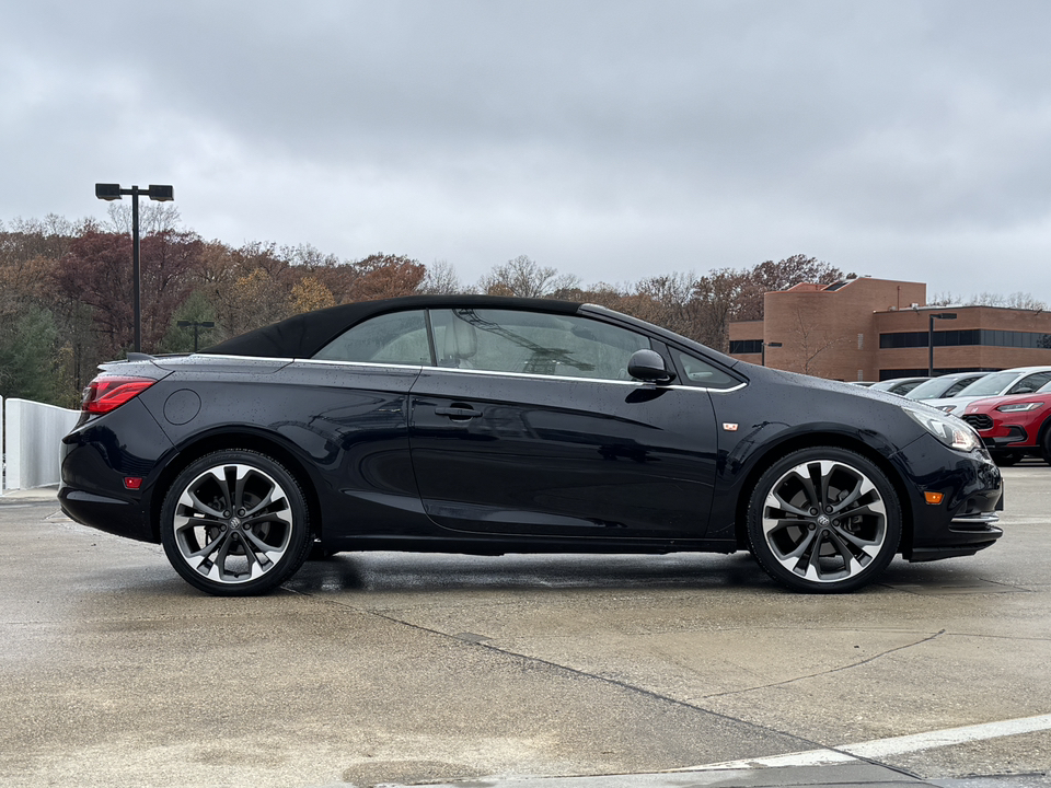 2018 Buick Cascada  40