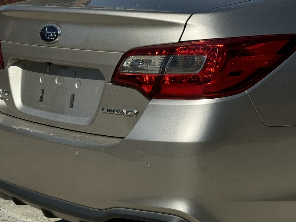 2018 Subaru Legacy 2.5i 5