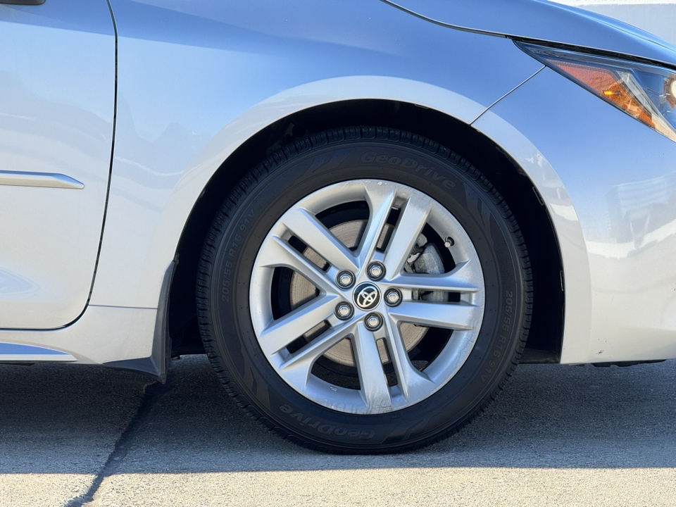 2019 Toyota Corolla Hatchback SE 7