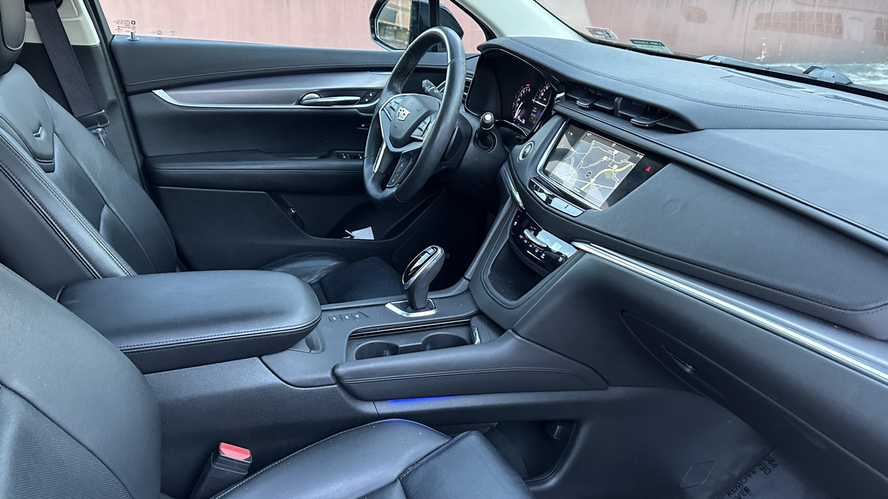 2017 Cadillac XT5 Premium Luxury 12