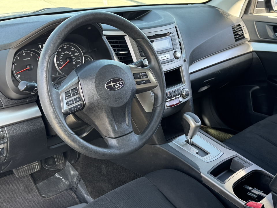 2014 Subaru Outback 2.5i 14