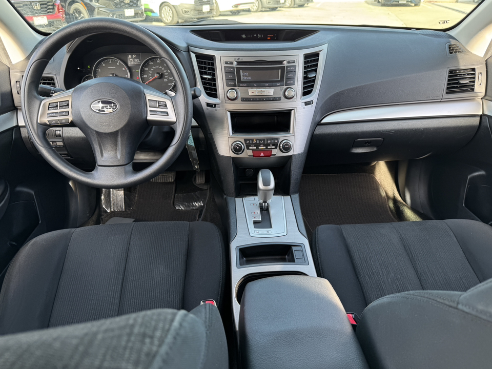 2014 Subaru Outback 2.5i 19