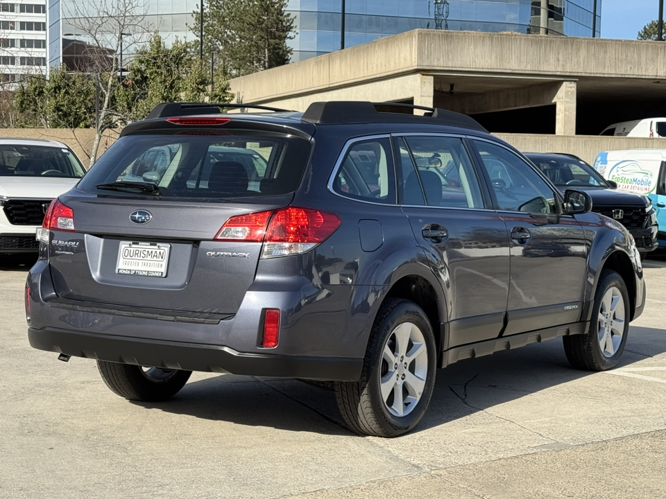 2014 Subaru Outback 2.5i 35