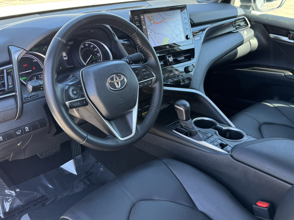 2021 Toyota Camry Hybrid XLE 15