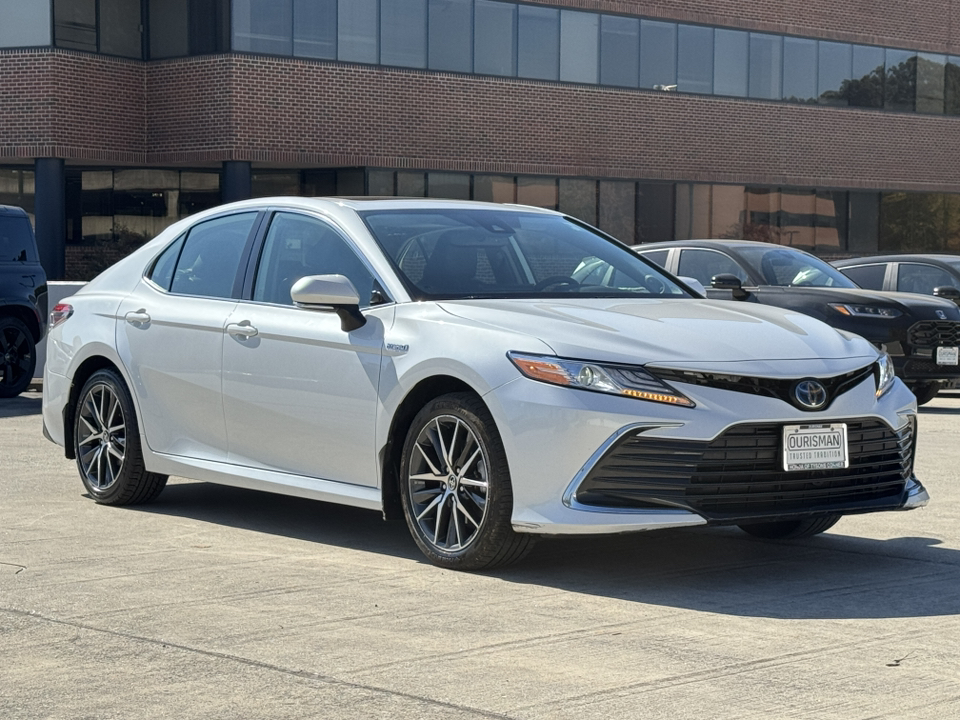 2021 Toyota Camry Hybrid XLE 37