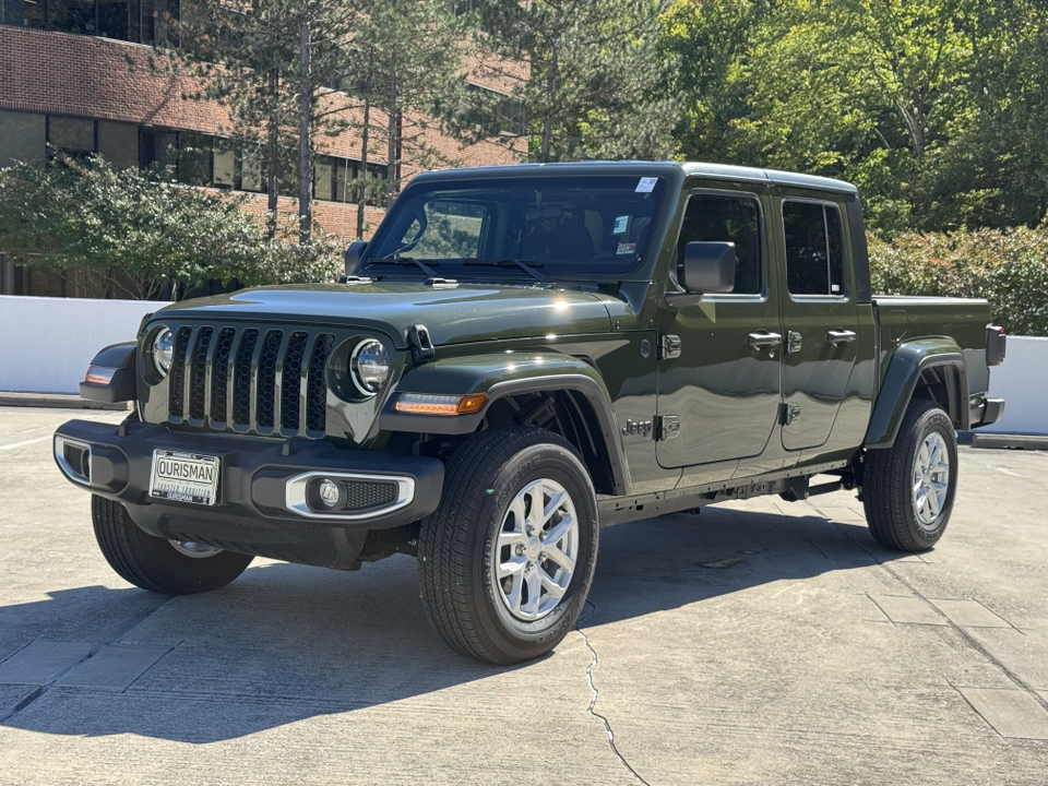 2023 Jeep Gladiator Sport 38