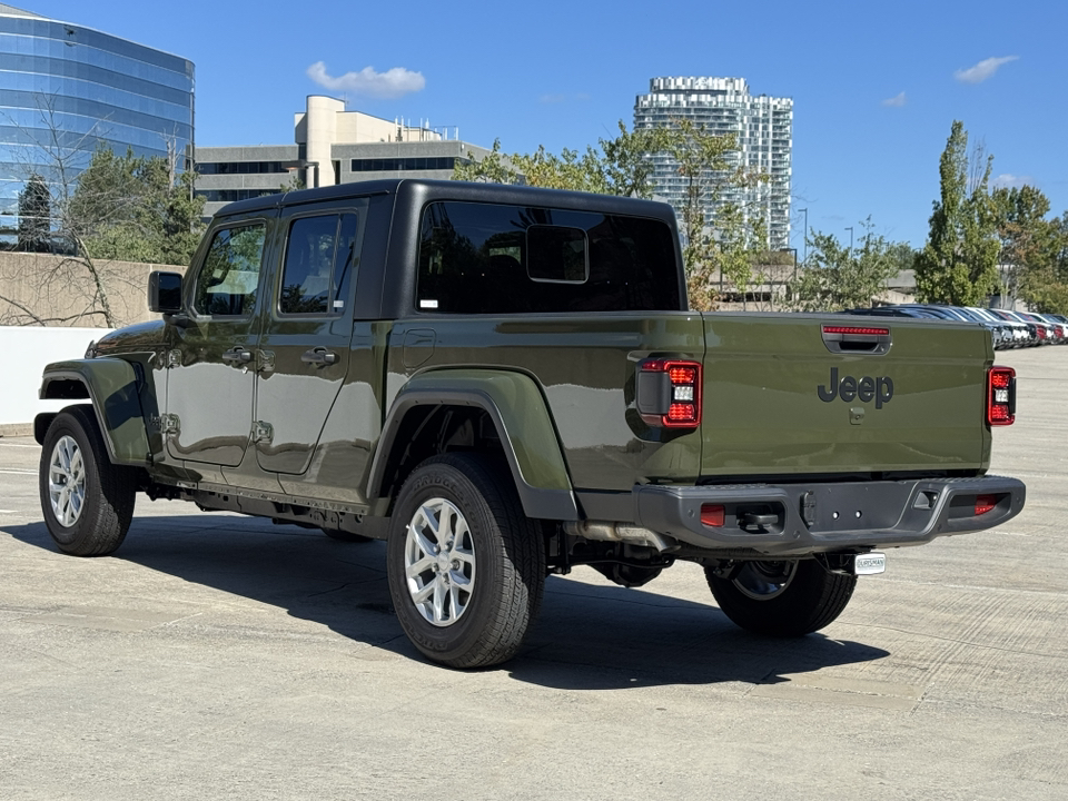 2023 Jeep Gladiator Sport 39