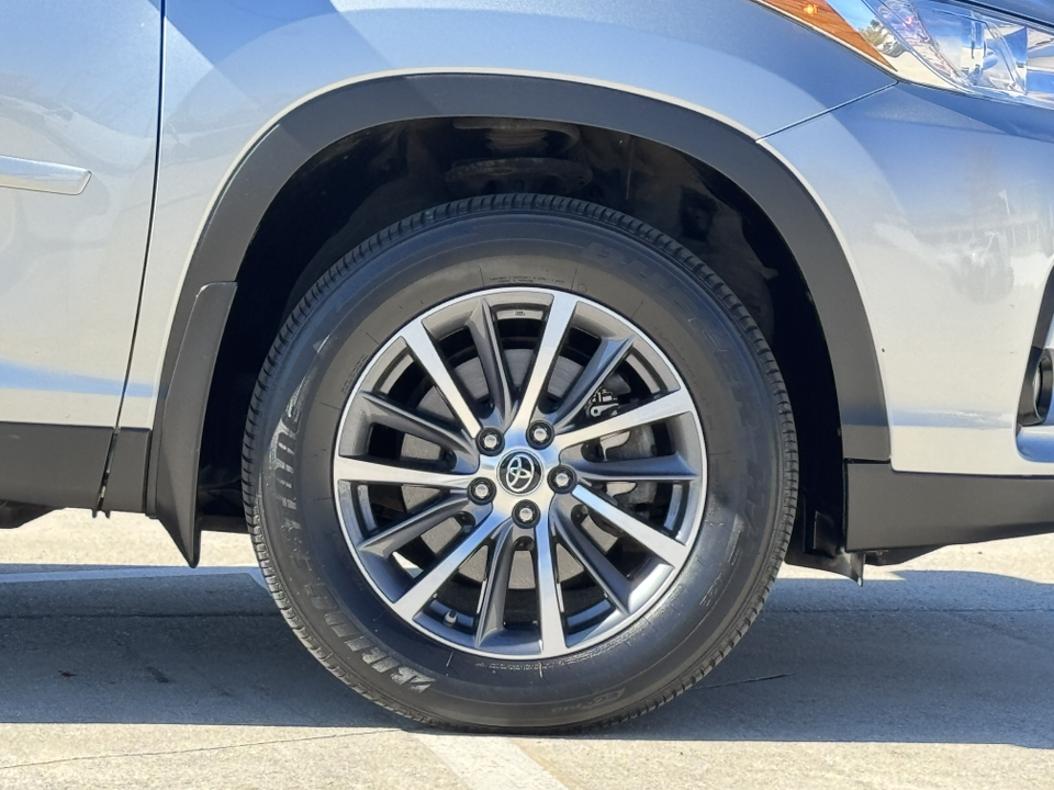 2019 Toyota Highlander XLE 7