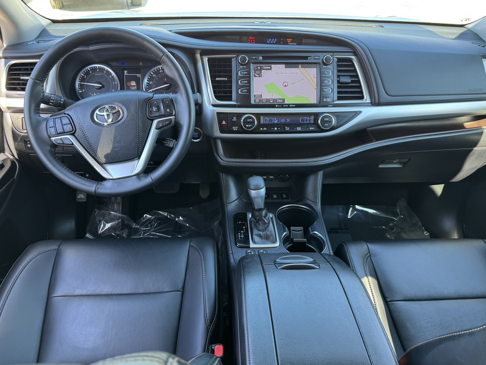 2019 Toyota Highlander XLE 27