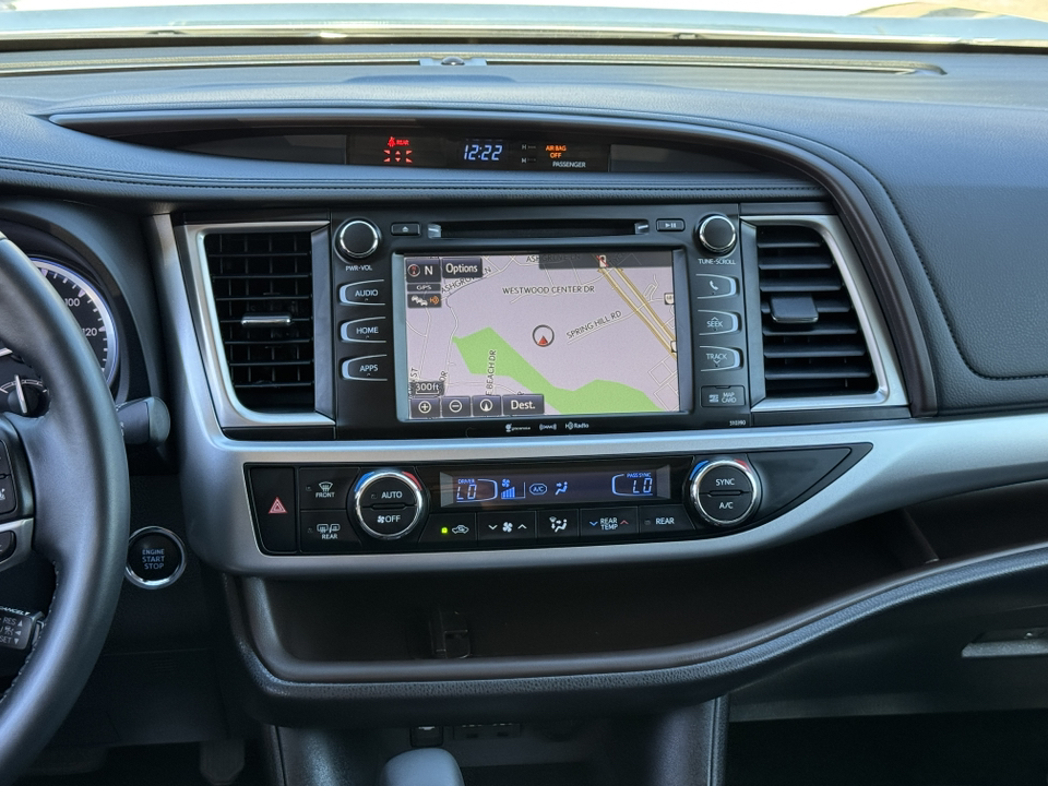 2019 Toyota Highlander XLE 28