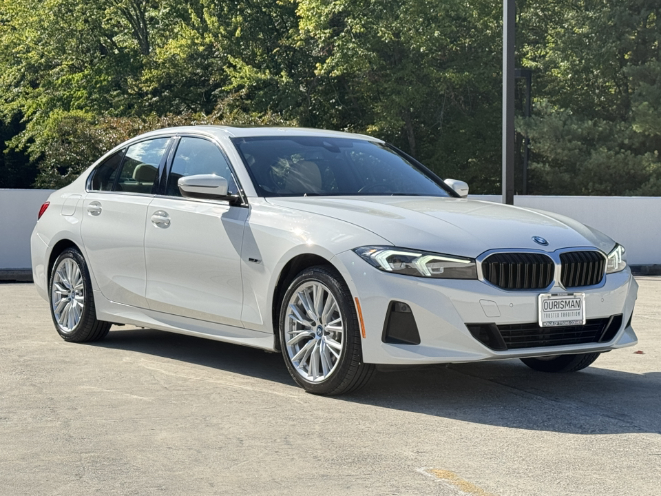 2023 BMW 3 Series 330e iPerformance 46