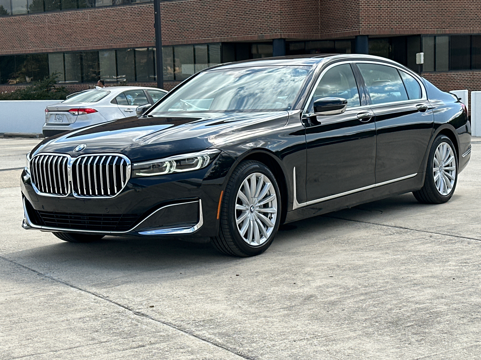 2022 BMW 7 Series 740i xDrive 38