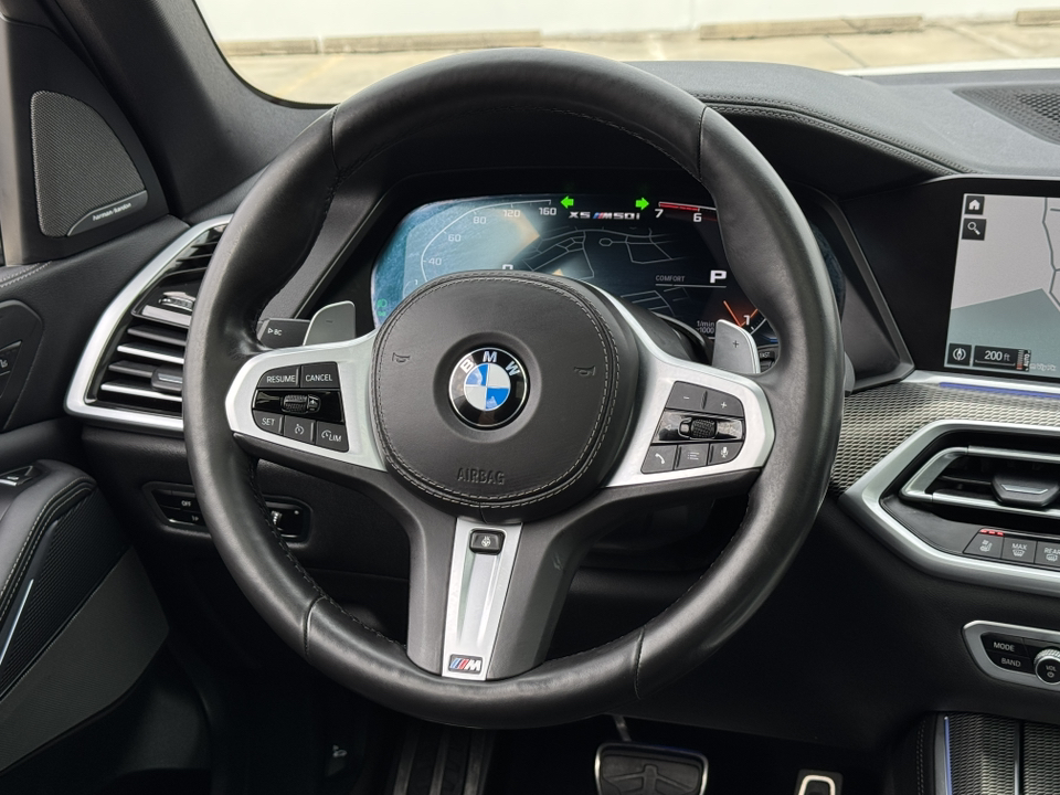 2022 BMW X5 M50i 32