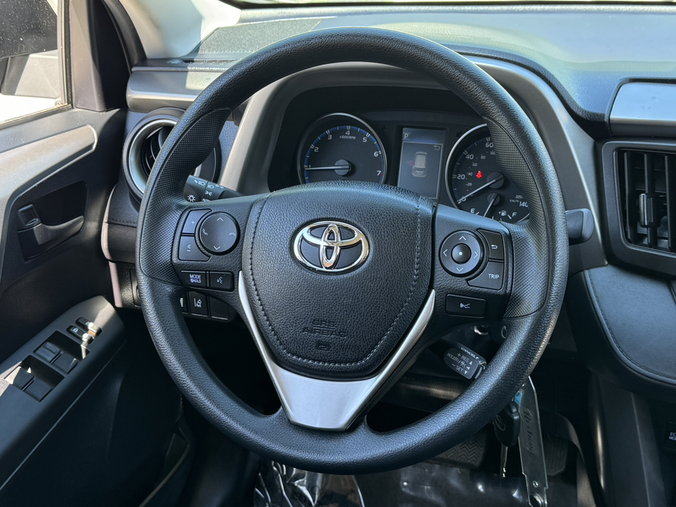 2017 Toyota RAV4 LE 24