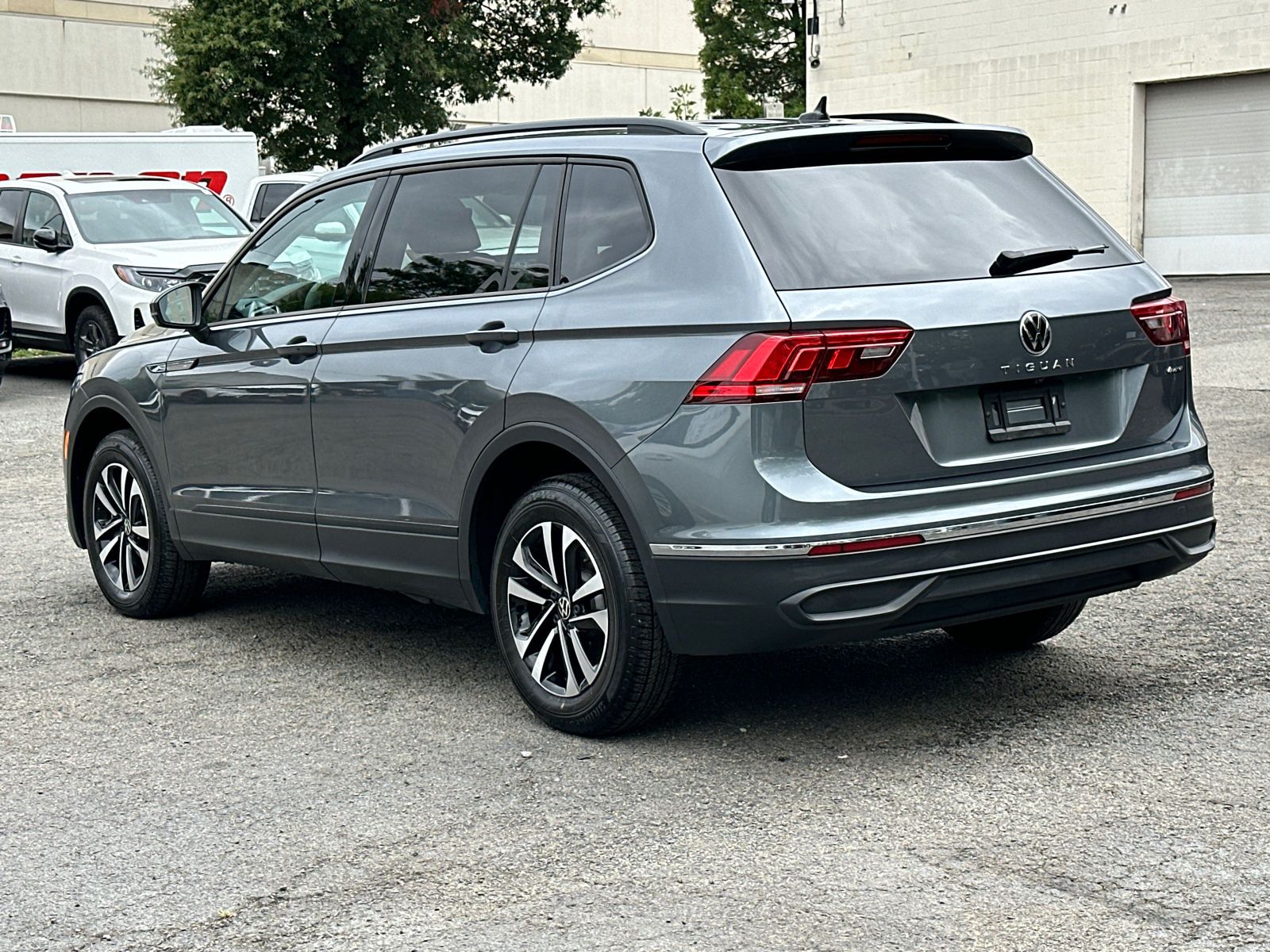 2023 Volkswagen Tiguan 2.0T S 34