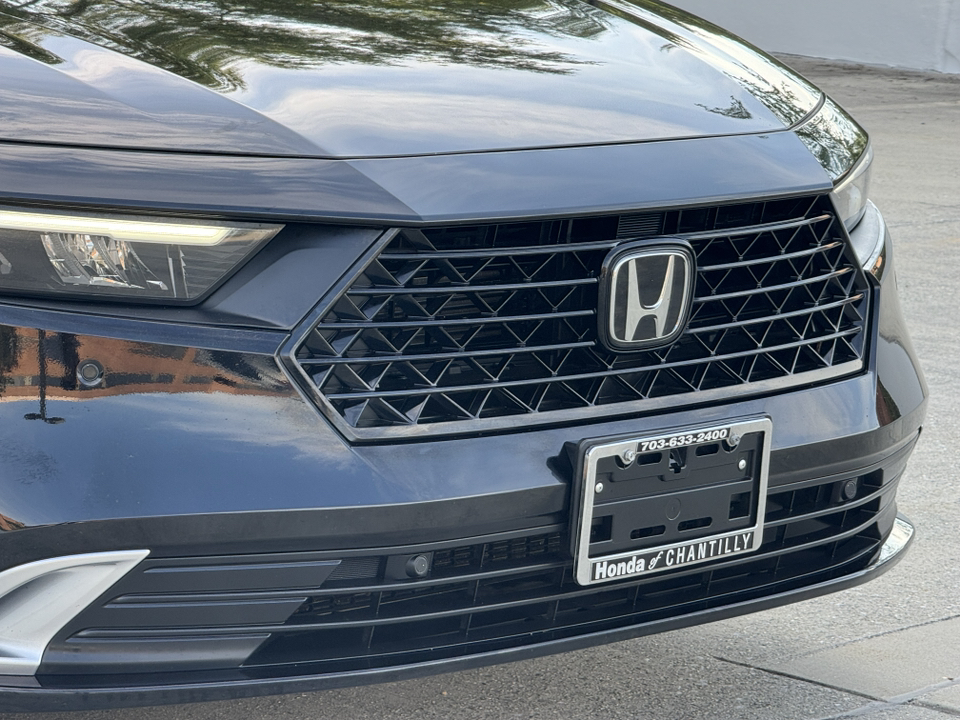 2023 Honda Accord Hybrid Touring 9