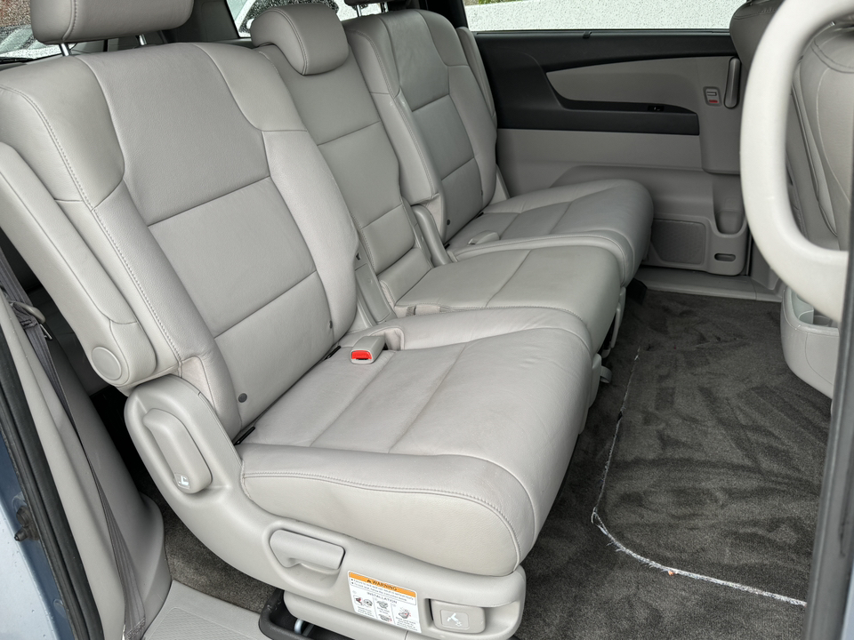 2013 Honda Odyssey EX-L 13