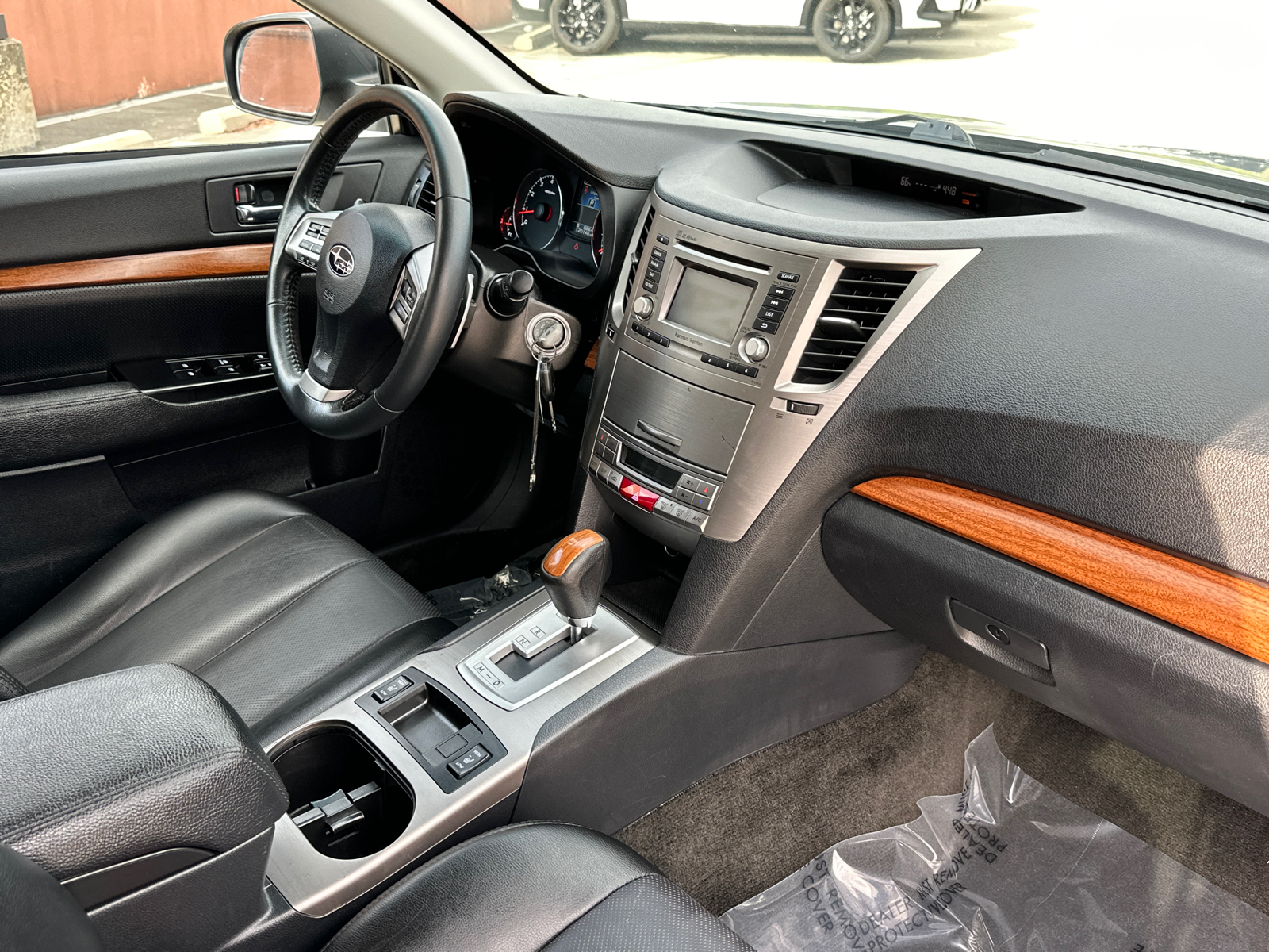 2014 Subaru Outback 2.5i 16