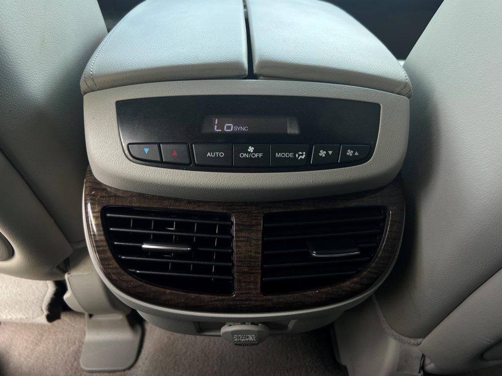 2012 Acura MDX Technology 18