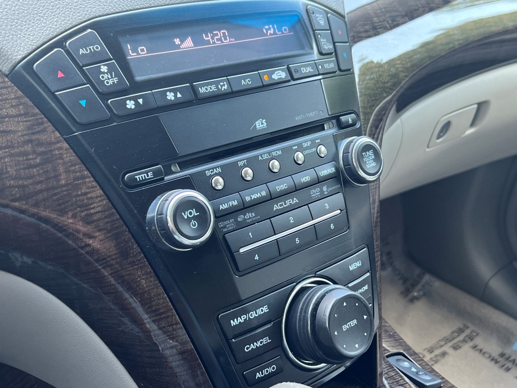 2012 Acura MDX Technology 32