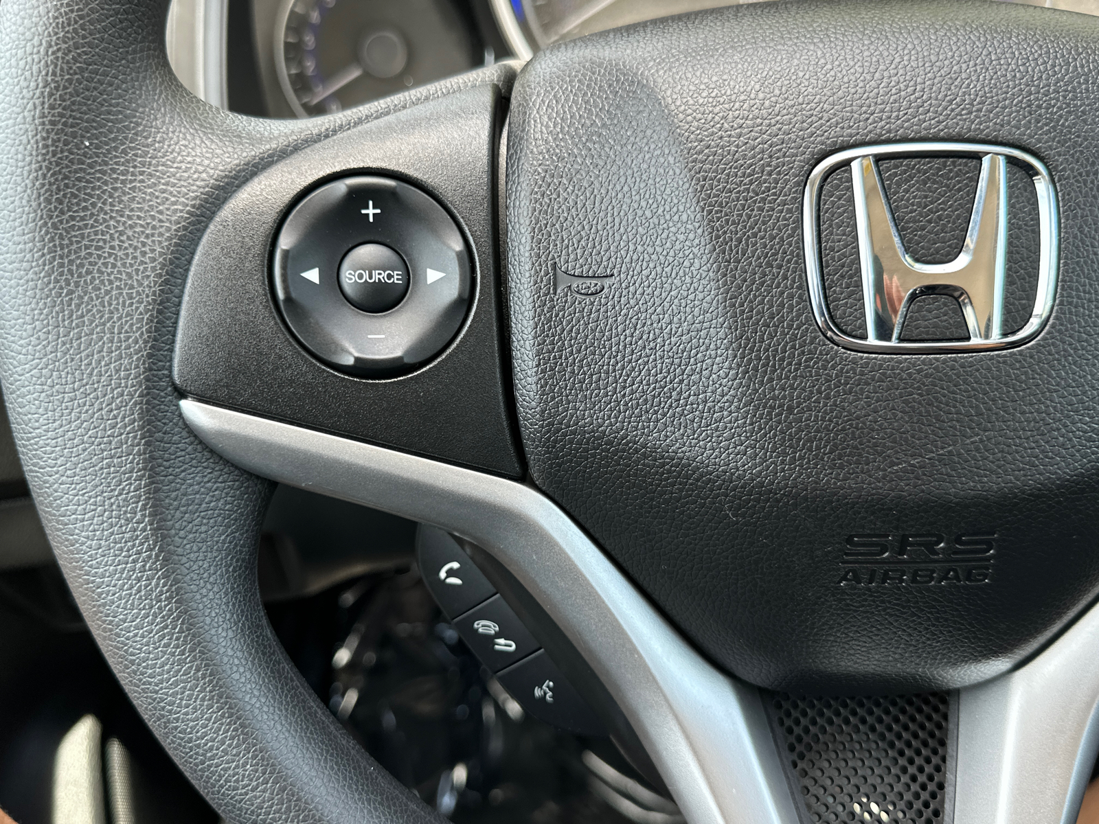 2015 Honda Fit LX 27