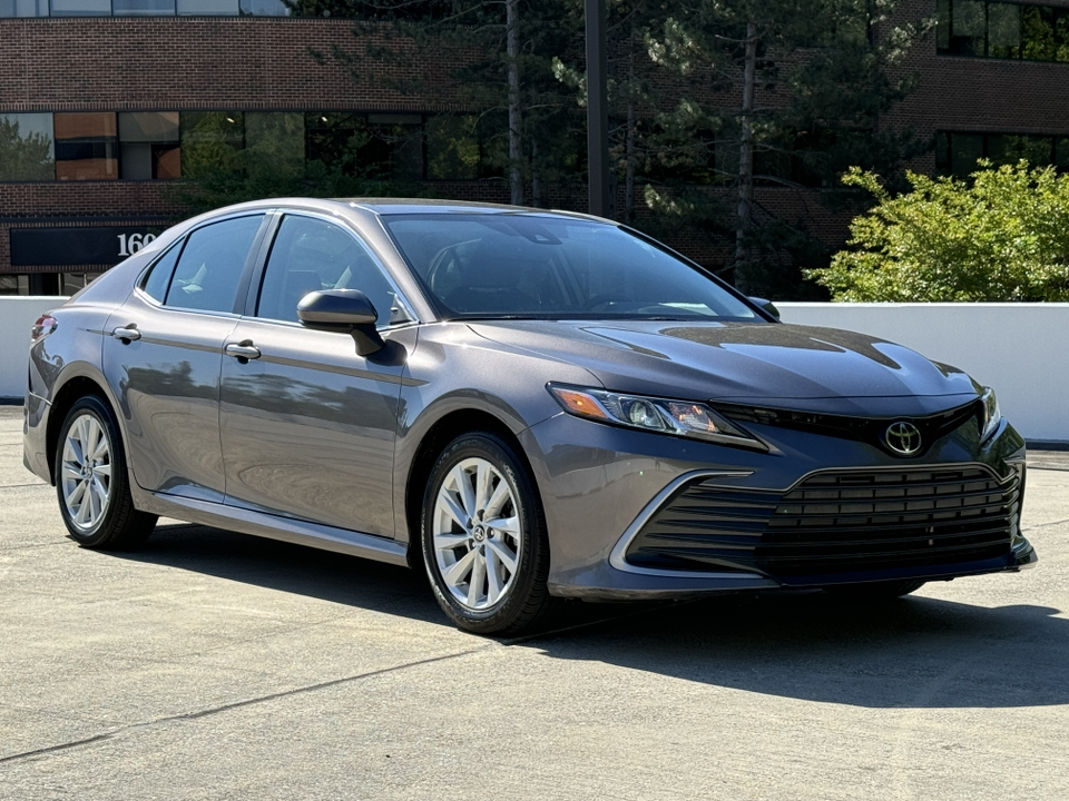 2023 Toyota Camry LE 42
