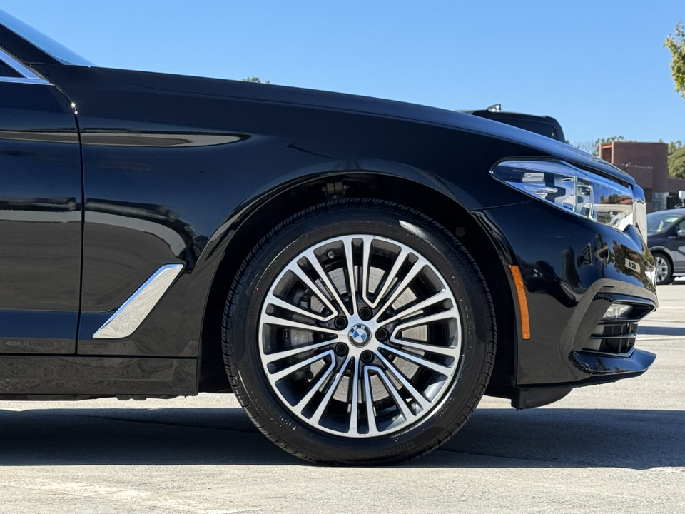 2018 BMW 5 Series 530i xDrive 7