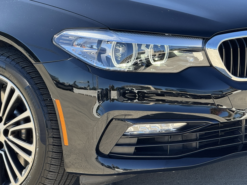 2018 BMW 5 Series 530i xDrive 8