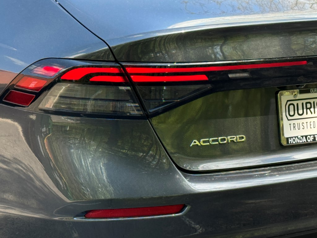 2024 Honda Accord EX 8