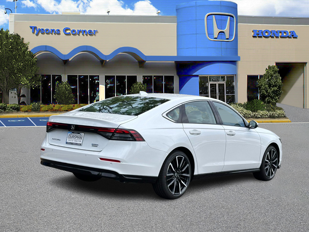 2024 Honda Accord Hybrid Touring 3