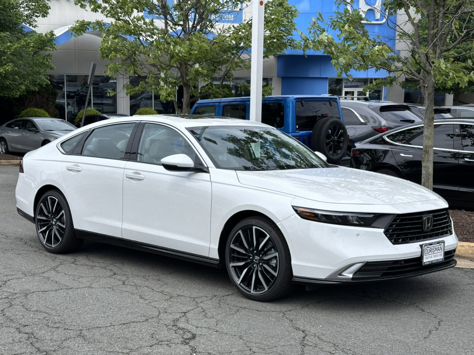 2024 Honda Accord Hybrid Touring 41