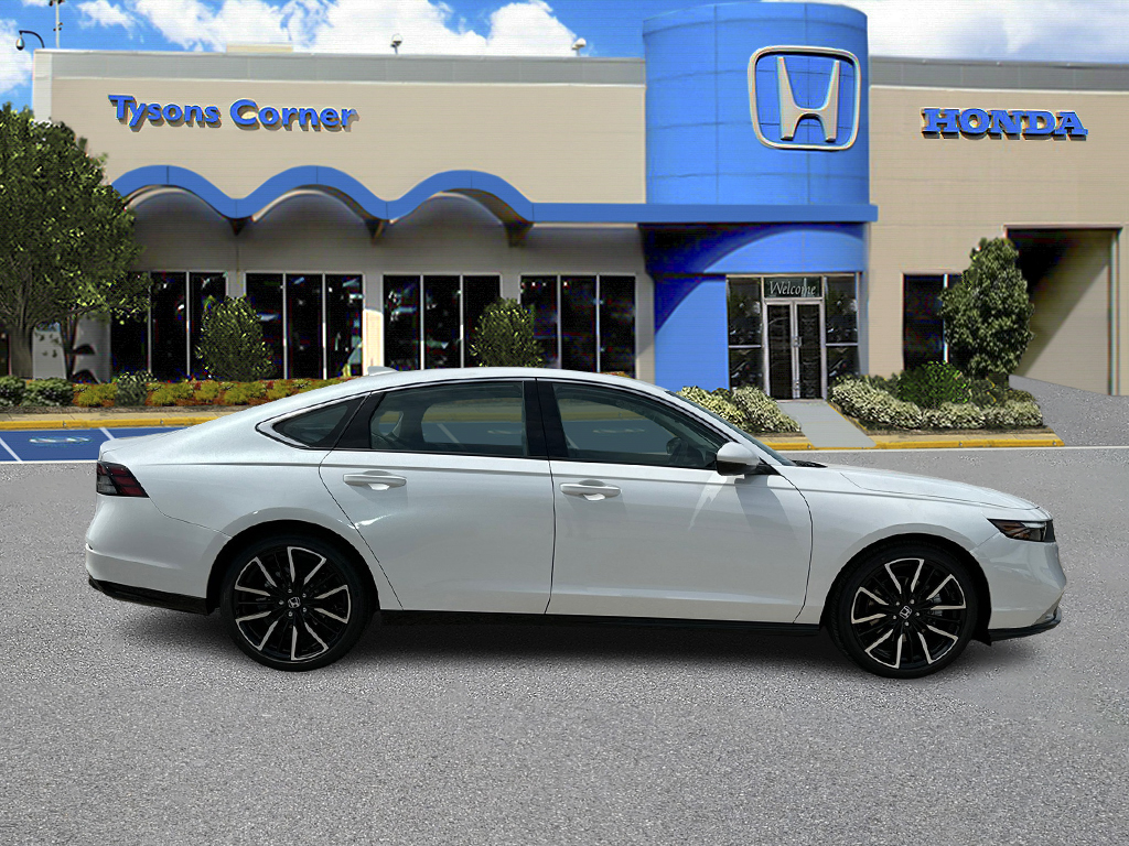 2024 Honda Accord Hybrid Touring 2